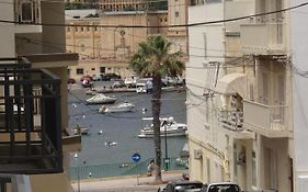 Modern Two Bedroom Sea View Apartment
